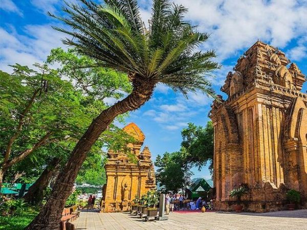 5 Days Nha Trang And Dalat Tour From Bangkok